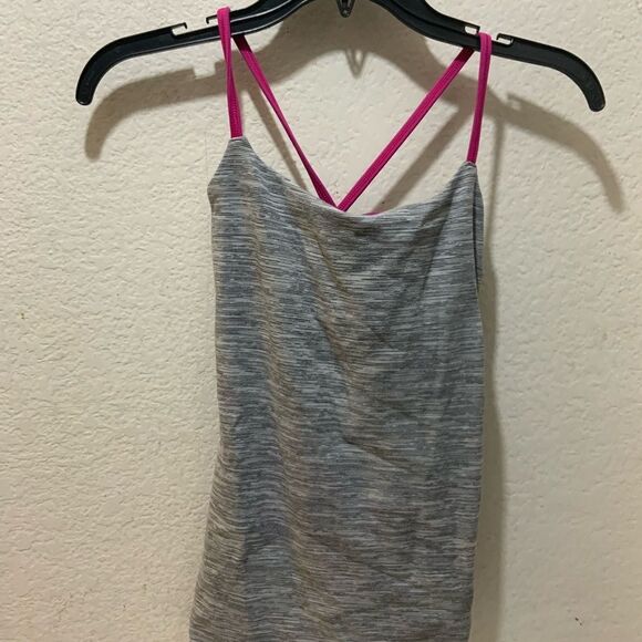 Lululemon dancing warrior strappy tank top size 4 - Picture 5 of 9
